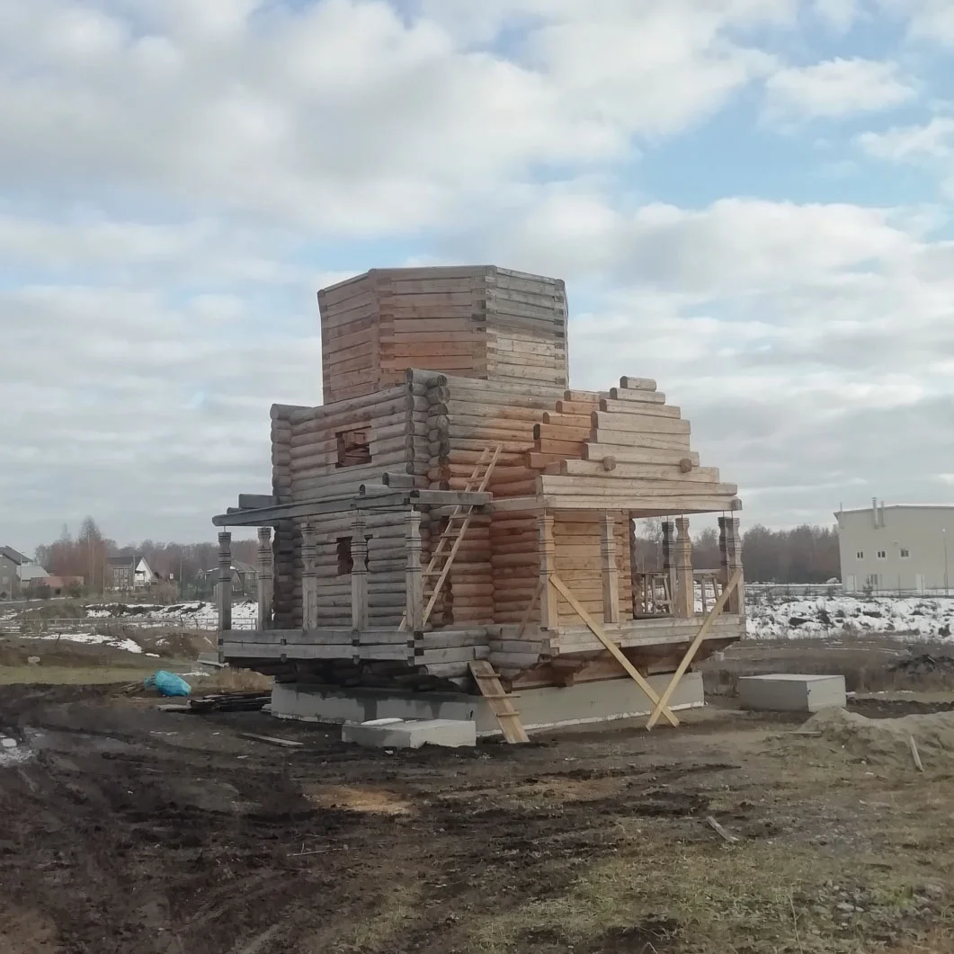 Строящийся храм в честь Рождества Христова